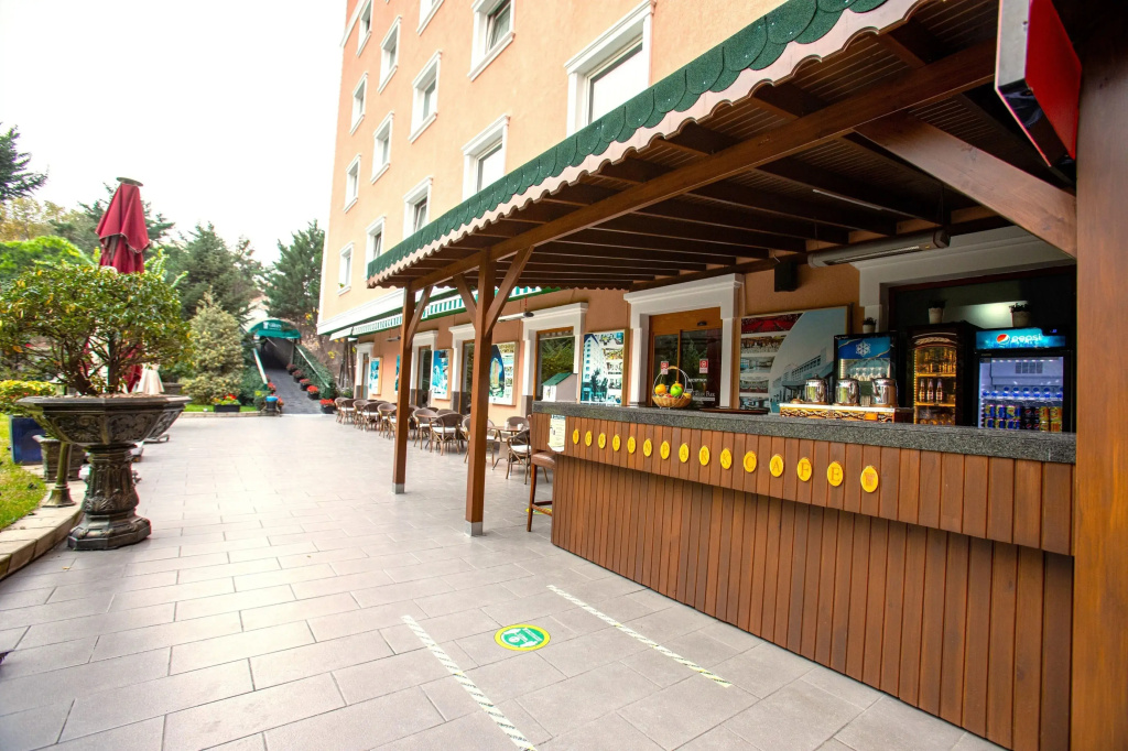 Отель The Green Park Merter Hotel в Стамбуле