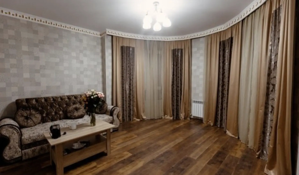 Double Suite with balcony (full double bed)