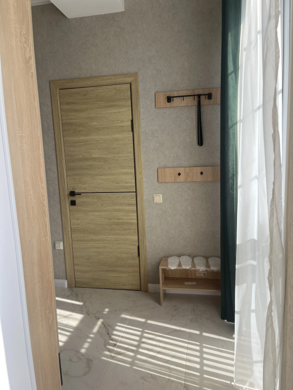 Четырёхместный номер Deluxe с балконом и с видом на бассейн в Отель Столица