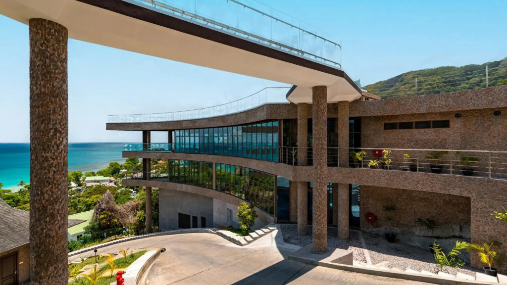 Gardens Hill Resort Spa, о. Мае, Сейшельські острови мініатюра 44