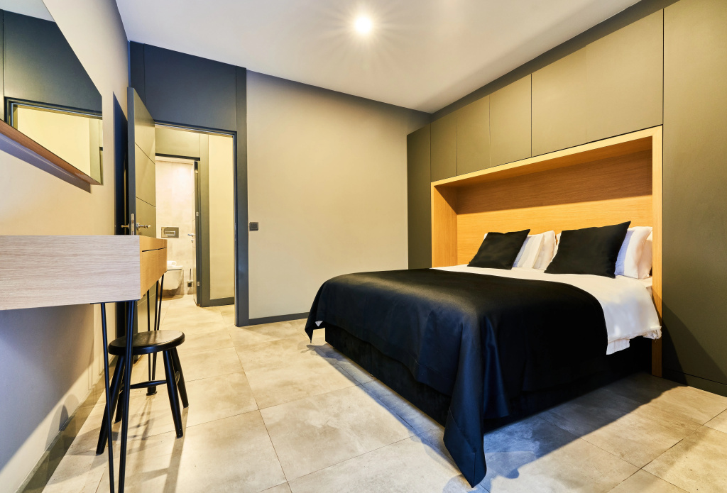 Deluxe Suite with balcony and with garden view