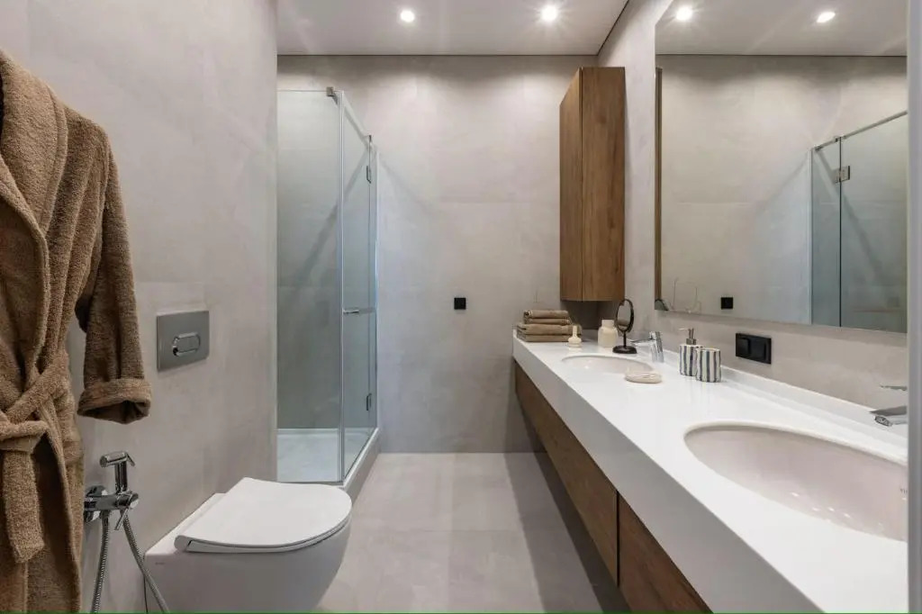 Апартаменты с 3 комнатами с балконом и с красивым видом из окна в A27 Apartments