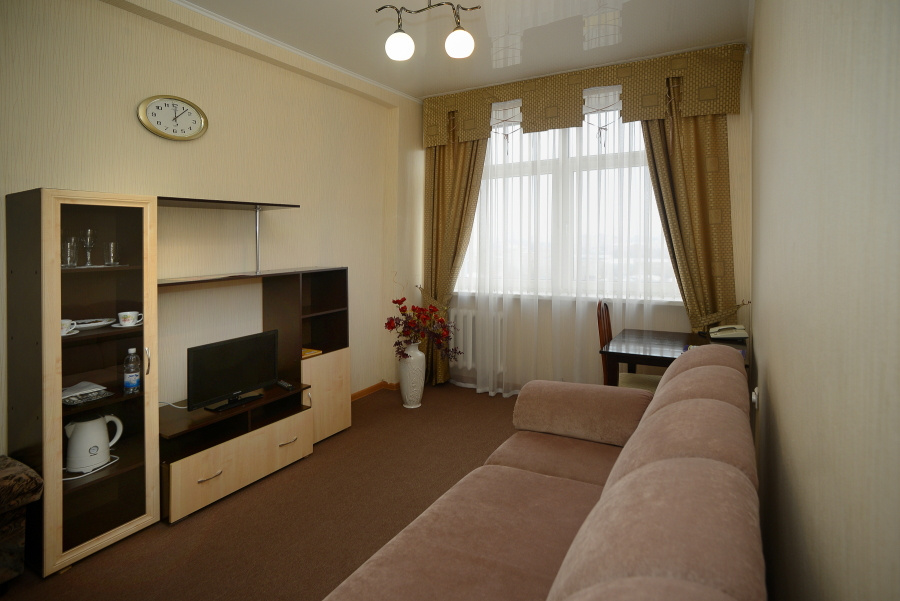2 Bedrooms Double Junior Suite (full double bed)
