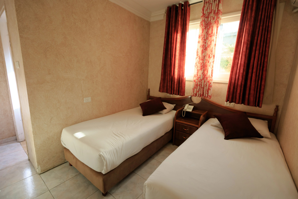 Standard Double room (twin beds)
