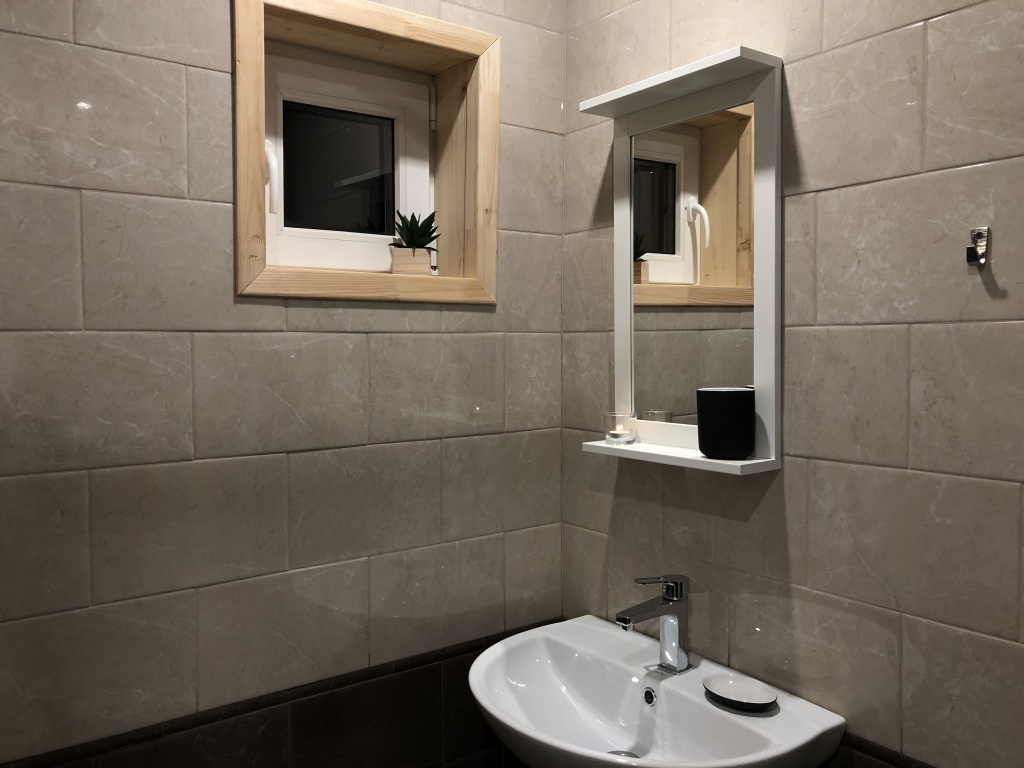 Четырёхместный коттедж в White Village