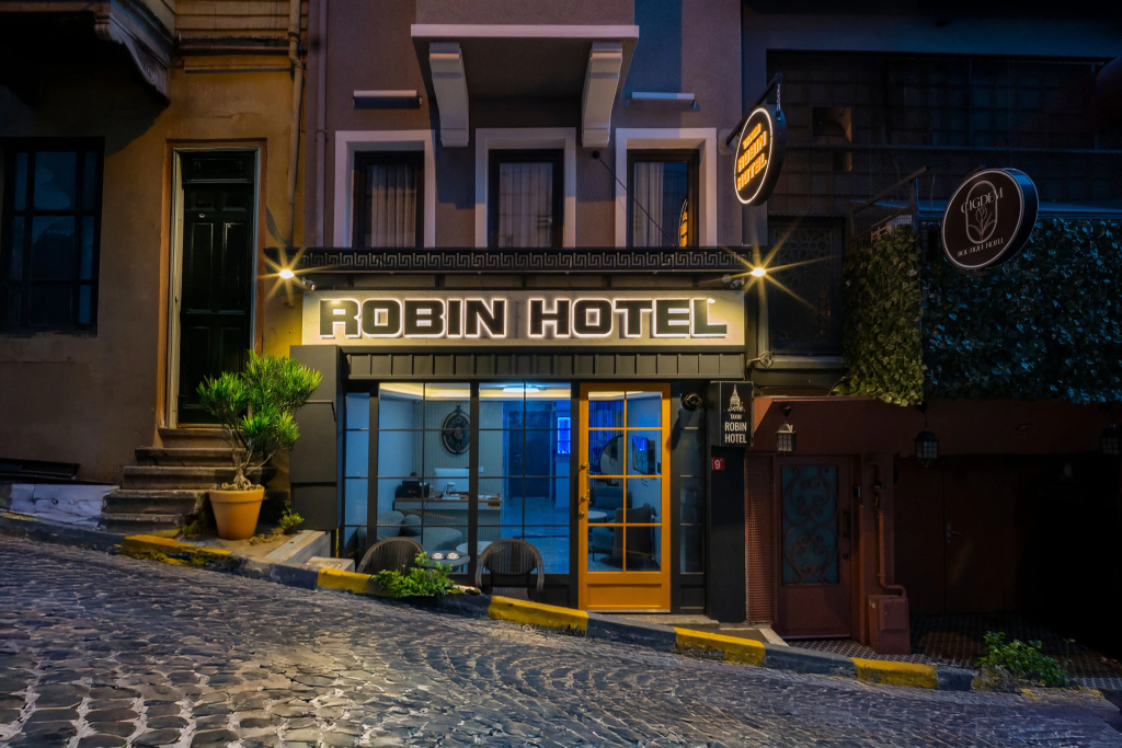Отель Robin Hotel — фото