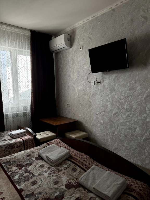 Трёхместный номер Comfort в Dvin