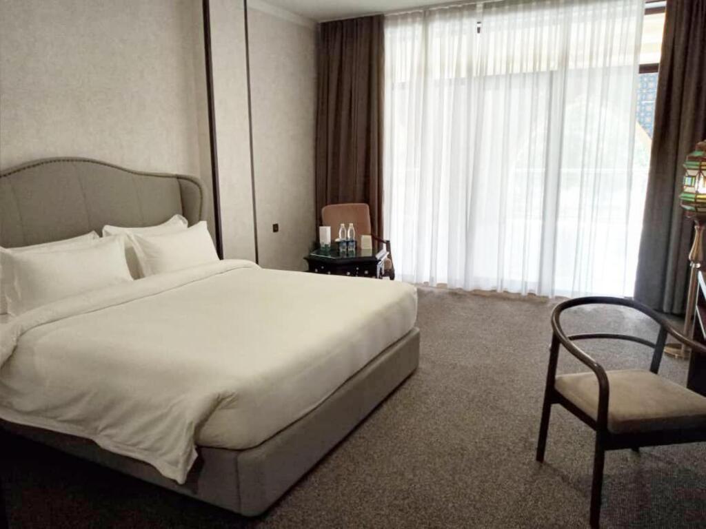 Двухместный номер Deluxe двуспальная кровать в Jannat Resort Osh