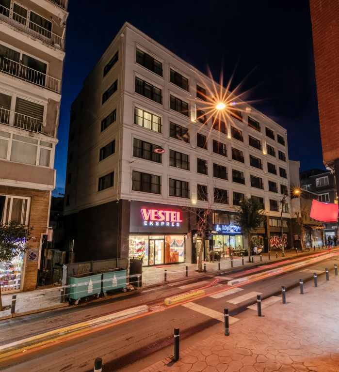 Отель Roys Hotel & Suites — фото