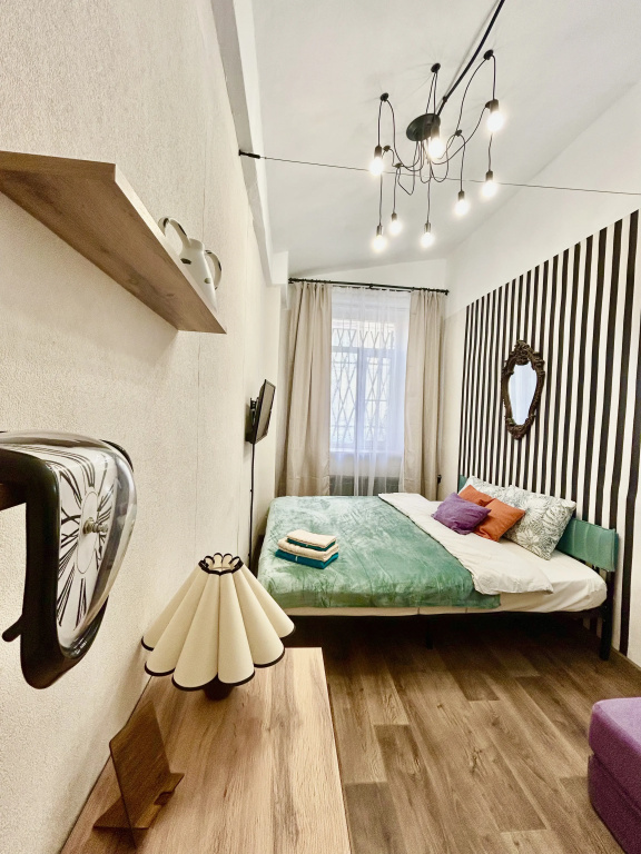 Квартира Зазеркалье на Невском — фото
