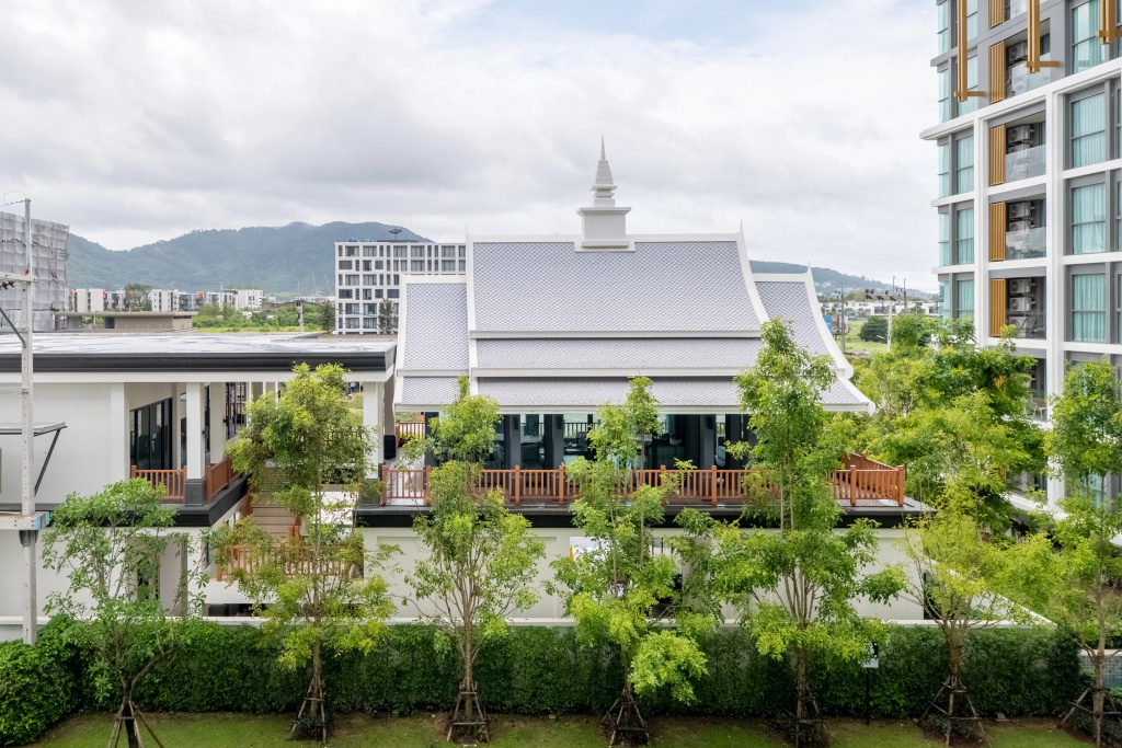 Modern 1BR In Ozone Bangtao Phuket Apartments