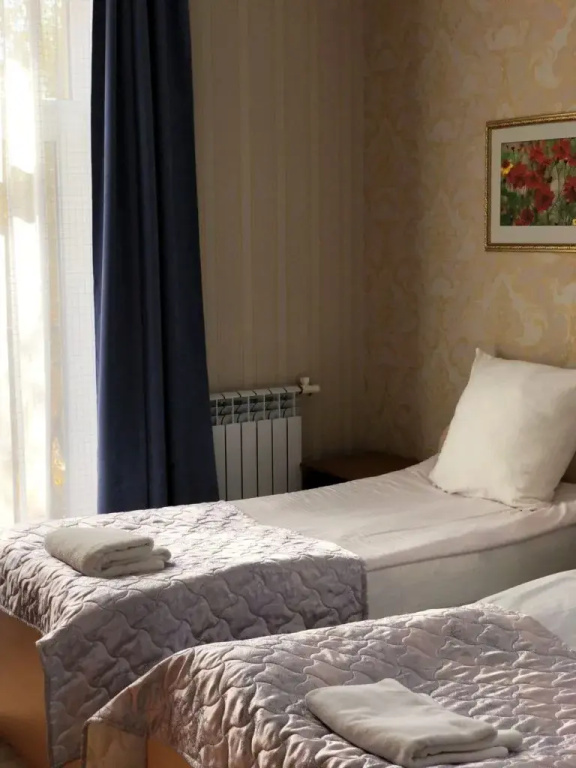 Classic (Second Building) Triple room with courtyard view