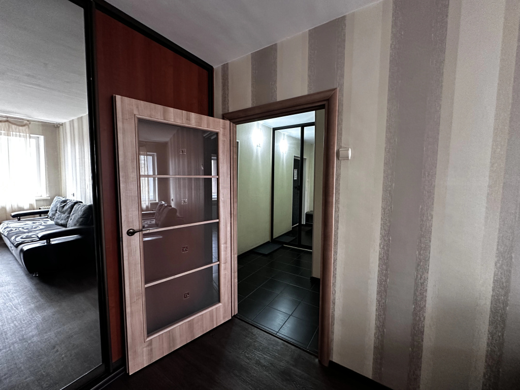 Квартира на Лебедева 39