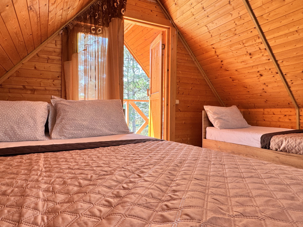 Шале с 3 комнатами с балконом и с видом на внутренний двор в Морская дача Арабеска