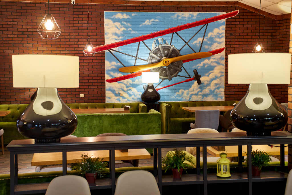 авиаторов 3а красноярск. какие бренды есть в трц небо на авиаторов. авиатор жулебино. москва авиаторов 3. москва авиаторов 3.