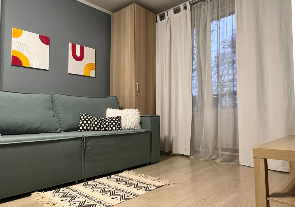 Квартира Art Room в минуте от метро Молодежная — фото