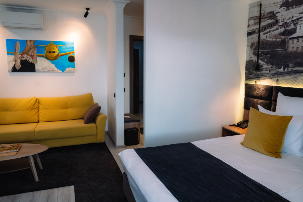 Staryj gorod Hotel Room Type - Comfort Double room with city view full double bed
