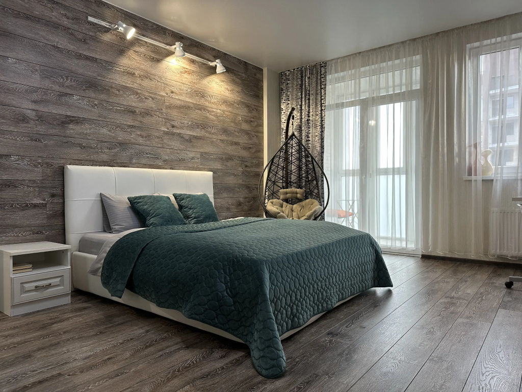 1 Bedroom Double Apartment with balcony and with city view (full double bed)