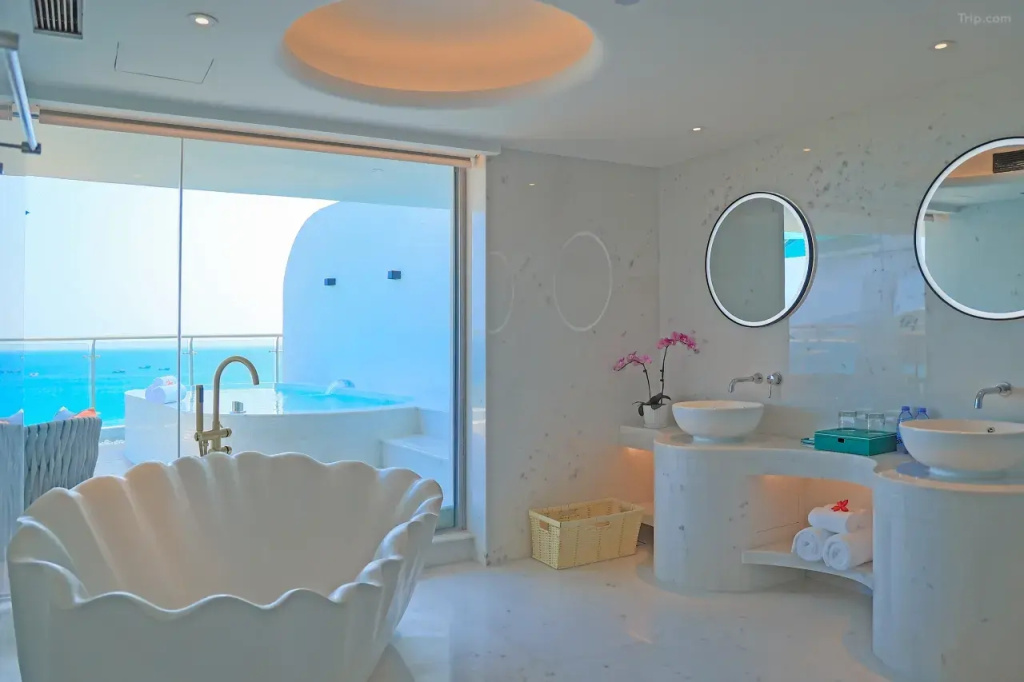 Pearl River Garden Hotel, о. Хайнань, Китай мініатюра 18