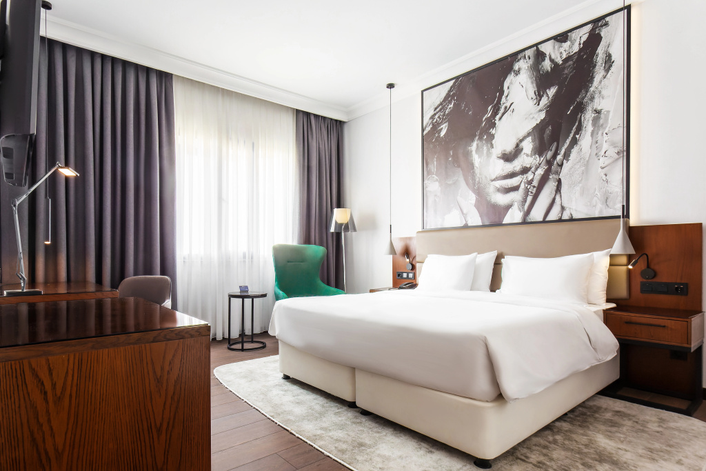 Executive Suite