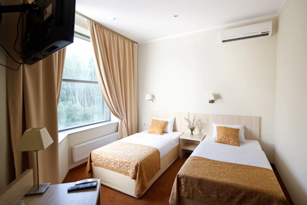 Skypoint Hotel Room Type - Standard (Building Gamma) Triple room