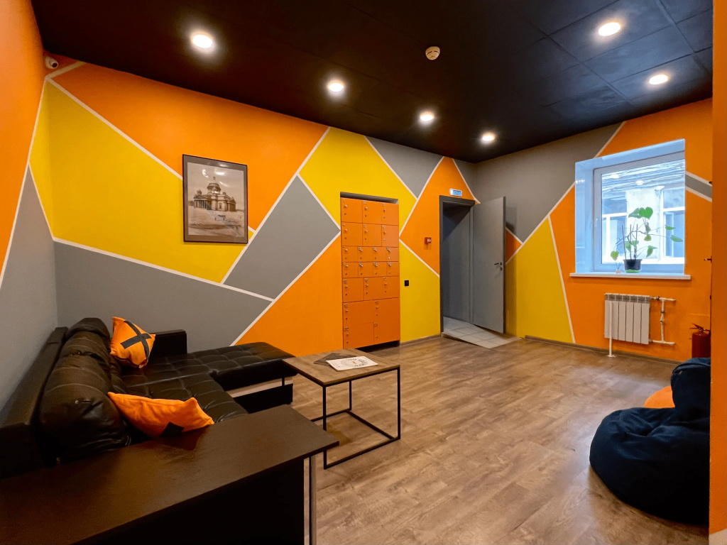 Отель PROLOFT city hostel & rooms — фото