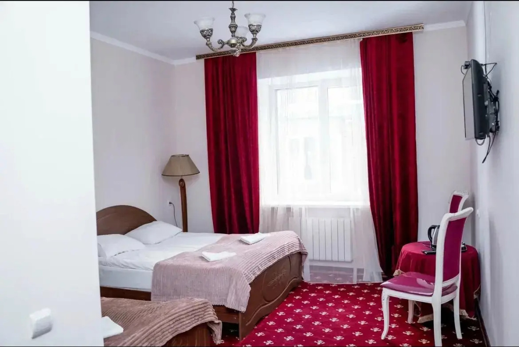 Superior Double room (full double bed)