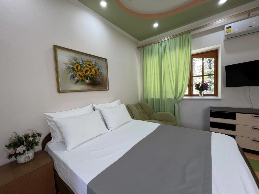 Superior Triple room with balcony
