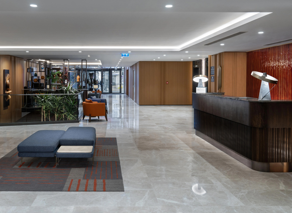 Crowne Plaza Istanbul Ortakoy Bosphorus, an IHG Hotel — фото