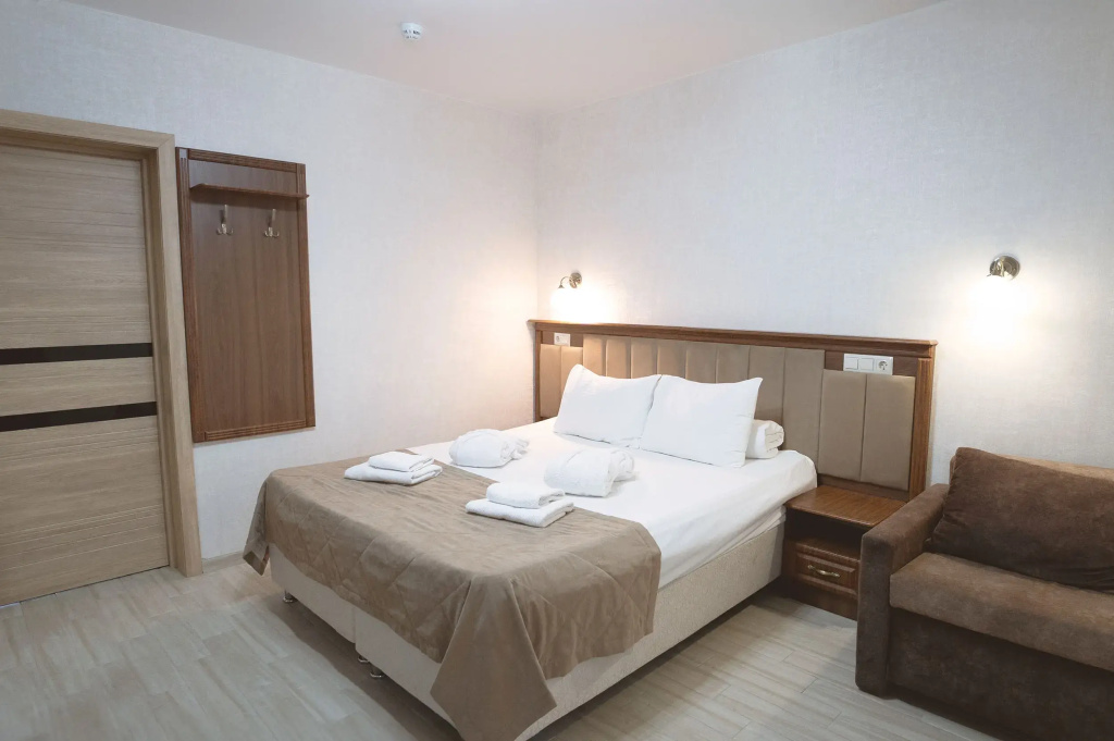 Aysberg Guest House Room Type - Comfort (1st Floor) Triple room
