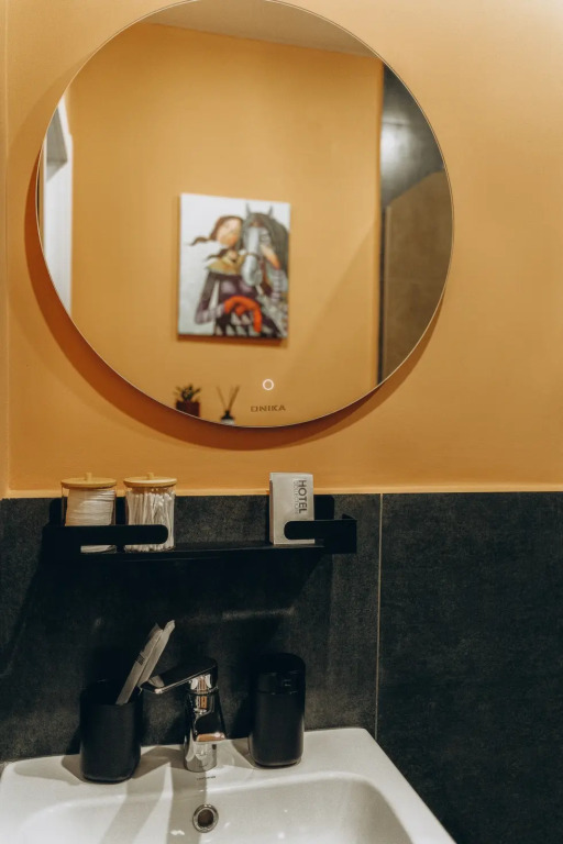 Двухместный номер Superior с балконом и с красивым видом из окна двуспальная кровать в Саянский Марал Аршан