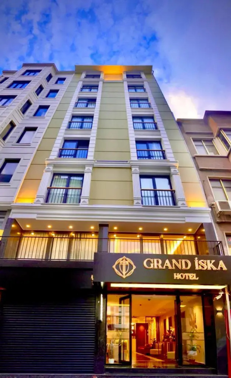 Grand Iska Hotel — фото