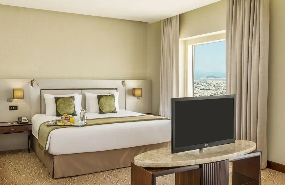 The Tower Plaza Hotel Dubai — фото