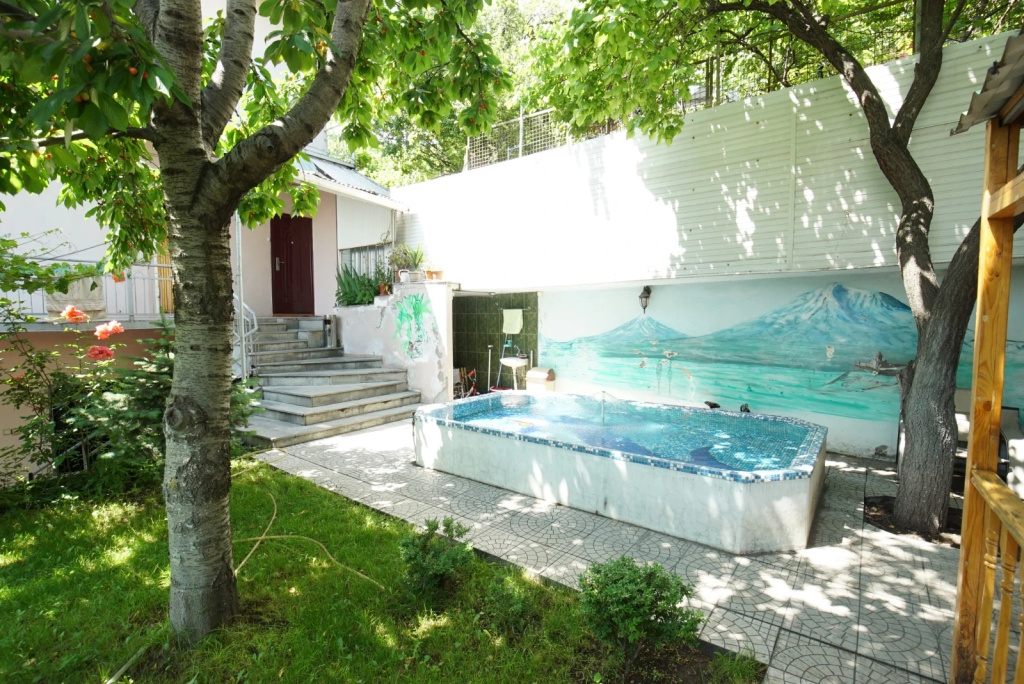 V Serdtse Goroda s Panoramoy na Ararat Private house