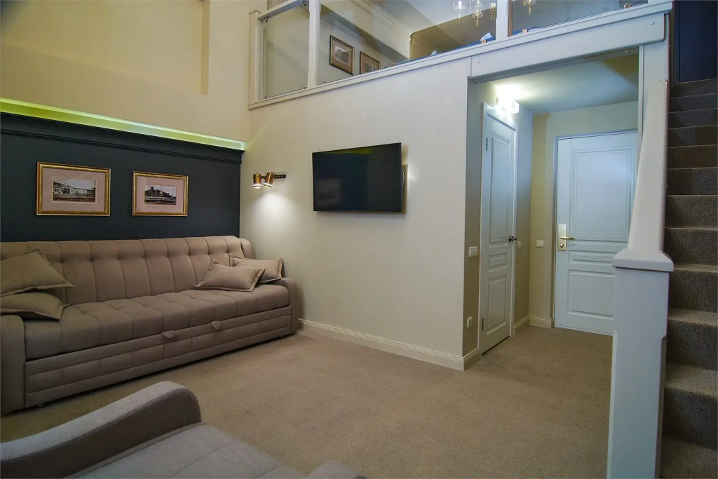 Duplex Double Suite (full double bed)