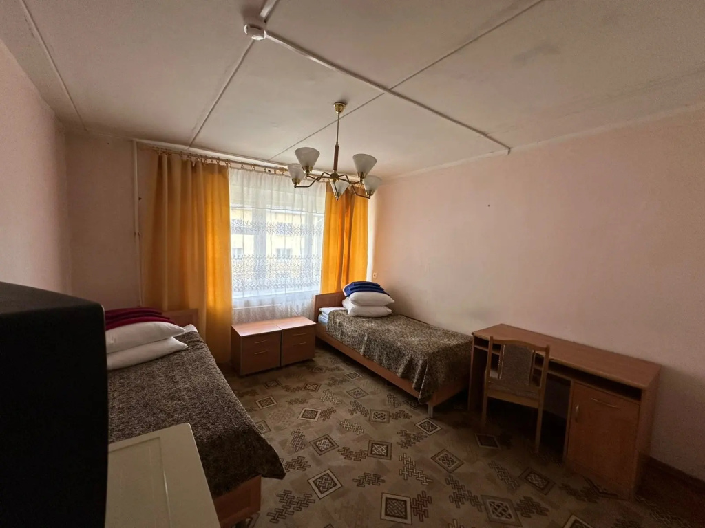 2nd category Double room with city view (twin beds)