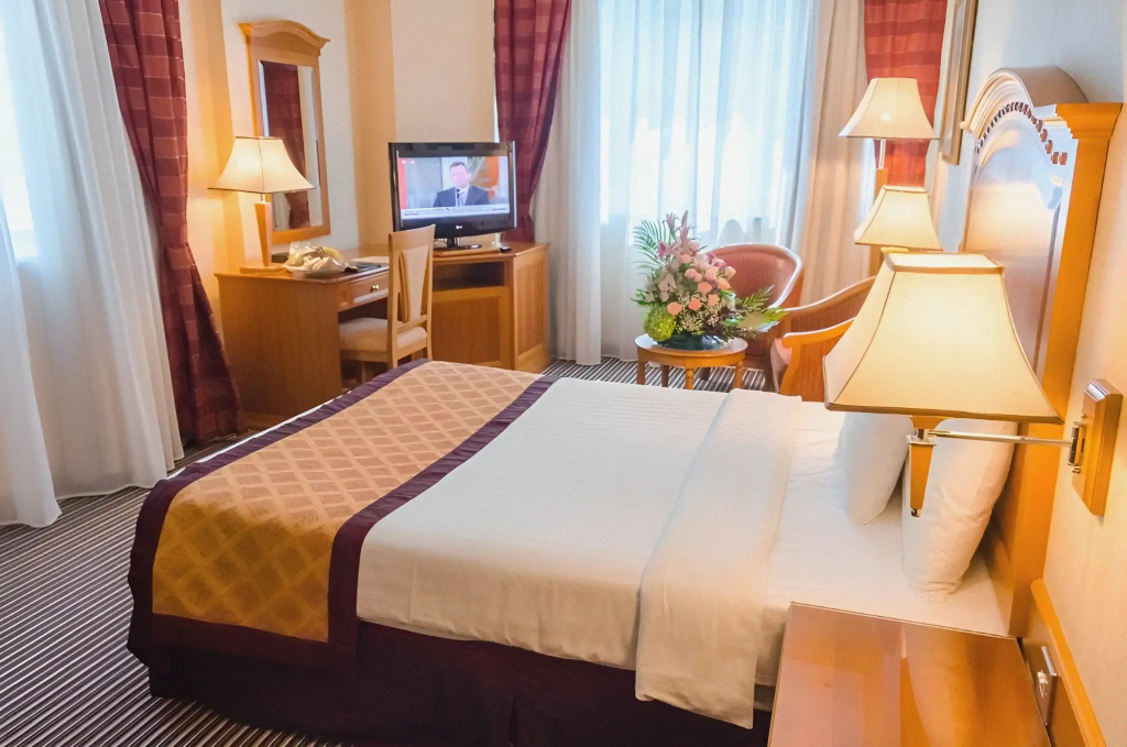 Avenue Hotel 14