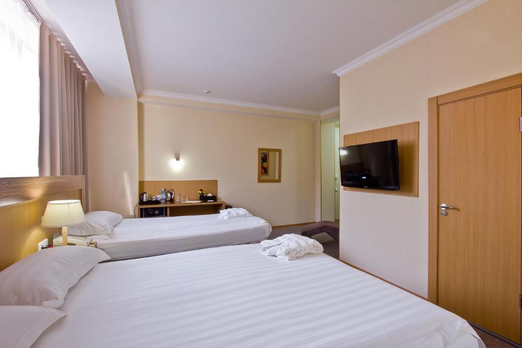 Двухместный номер Superior 2 отдельные кровати в City Hotel Bishkek