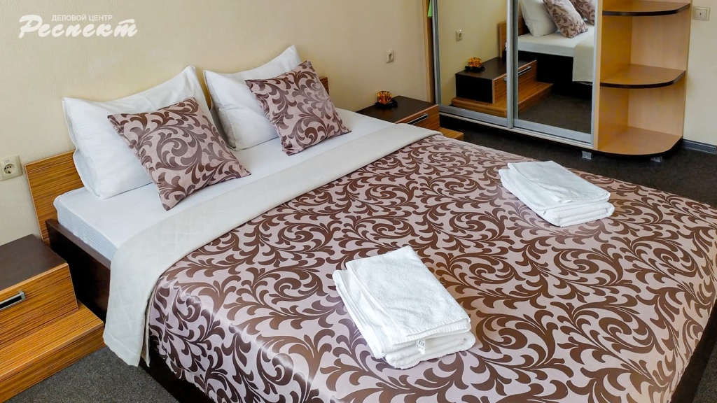 Mini-Hotel Respect Room Type - 3 Bedrooms Quadruple Suite