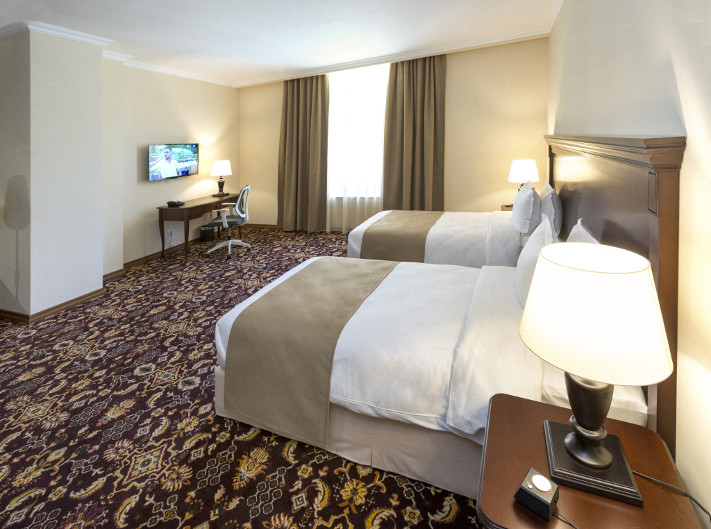 Ani Grand Hotel Yerevan Room Type - Double or Twin SUPERIOR WITH DOUBLE BED