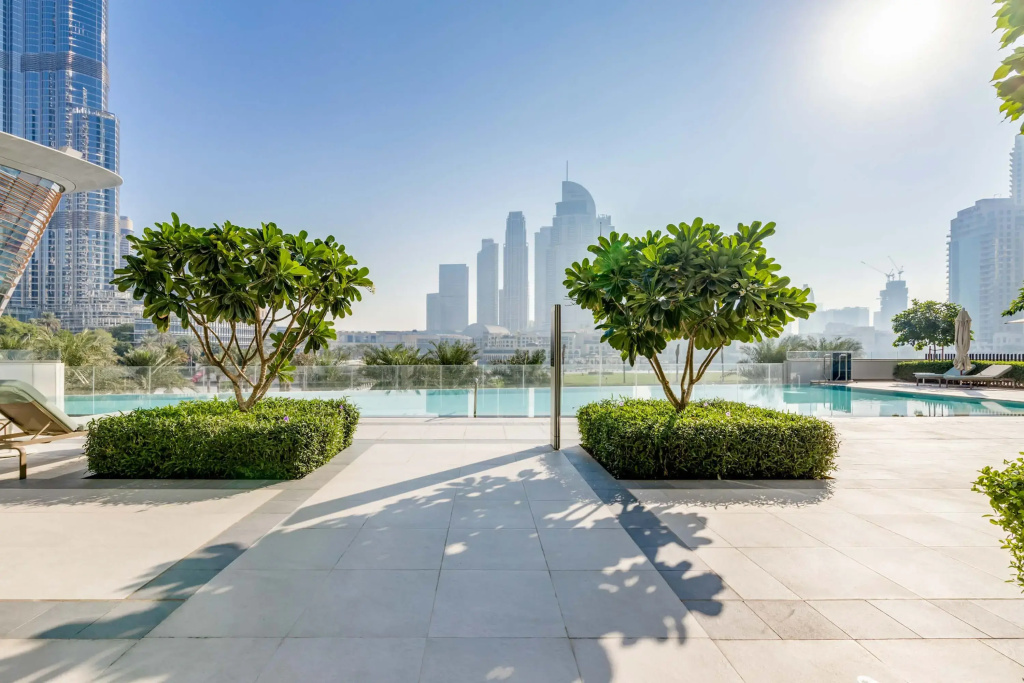 Knokey Dubai Fountain Apartments
