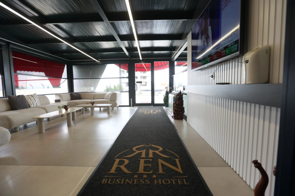 Hotel photo 11