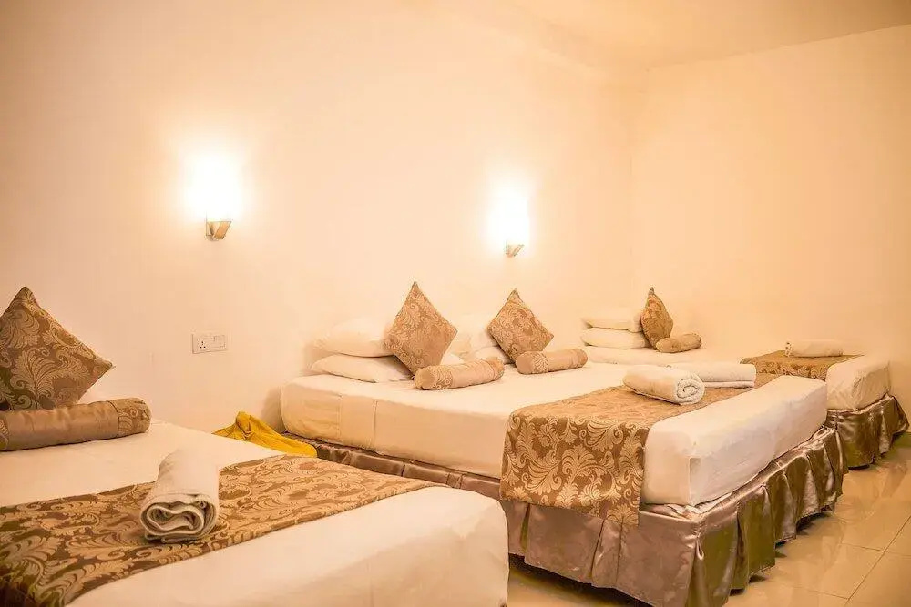 Superior Triple room with view