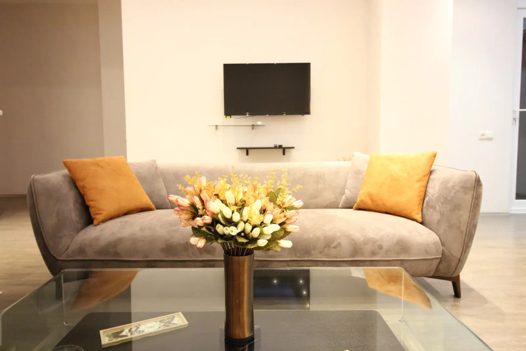 1 Bedroom Apartment with balcony