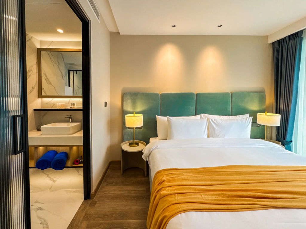 Квартира New modern 1 bdr Laya 500 m to the beach — фото