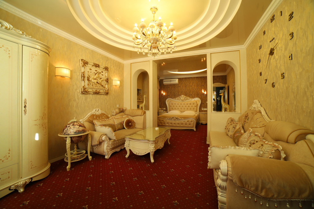 Classic Double room (full double bed)