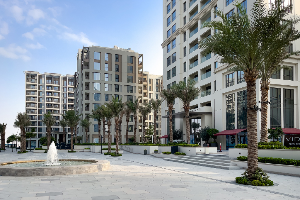 Luxury 1br At Vida Residences Apartments