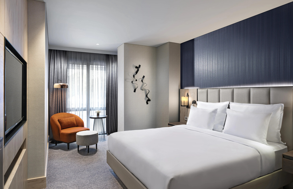 Crowne Plaza Istanbul Ortakoy Bosphorus, an IHG Hotel — фото