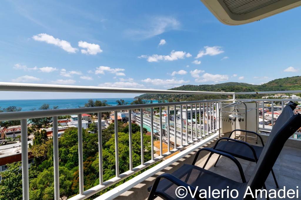 Апартаменты Standard с балконом и с красивым видом из окна в Апартаменты OMNIA  Phuket - Waterfront Karon