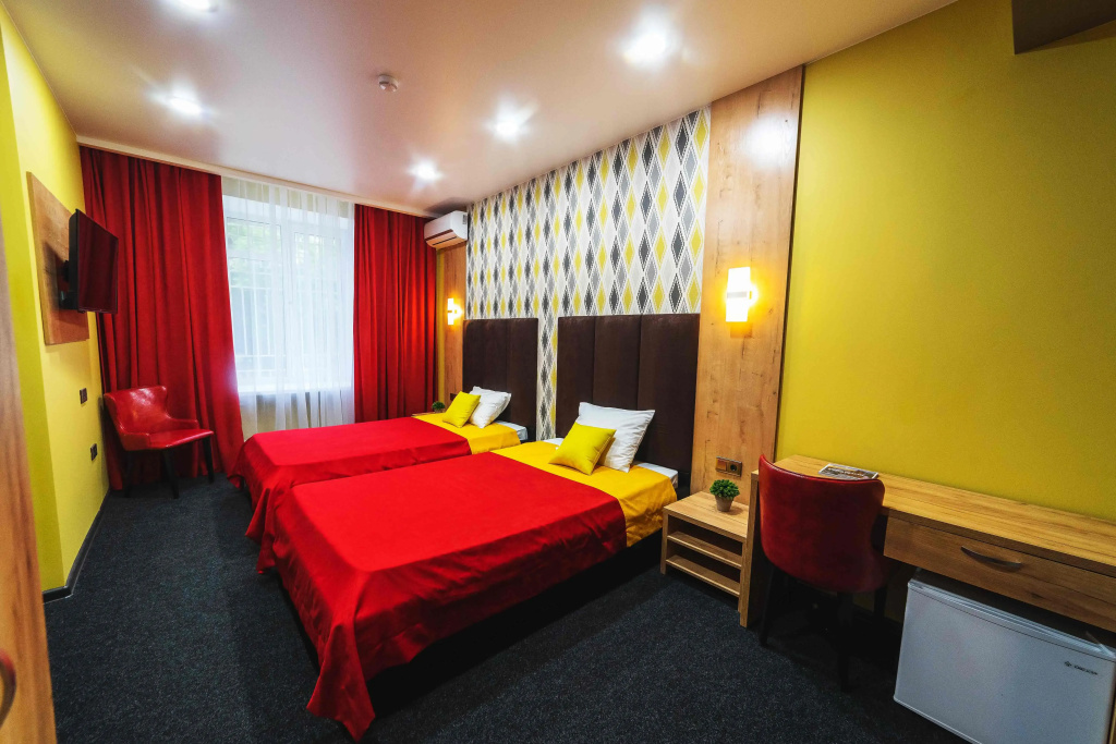 Deluxe Double room with view (twin beds)